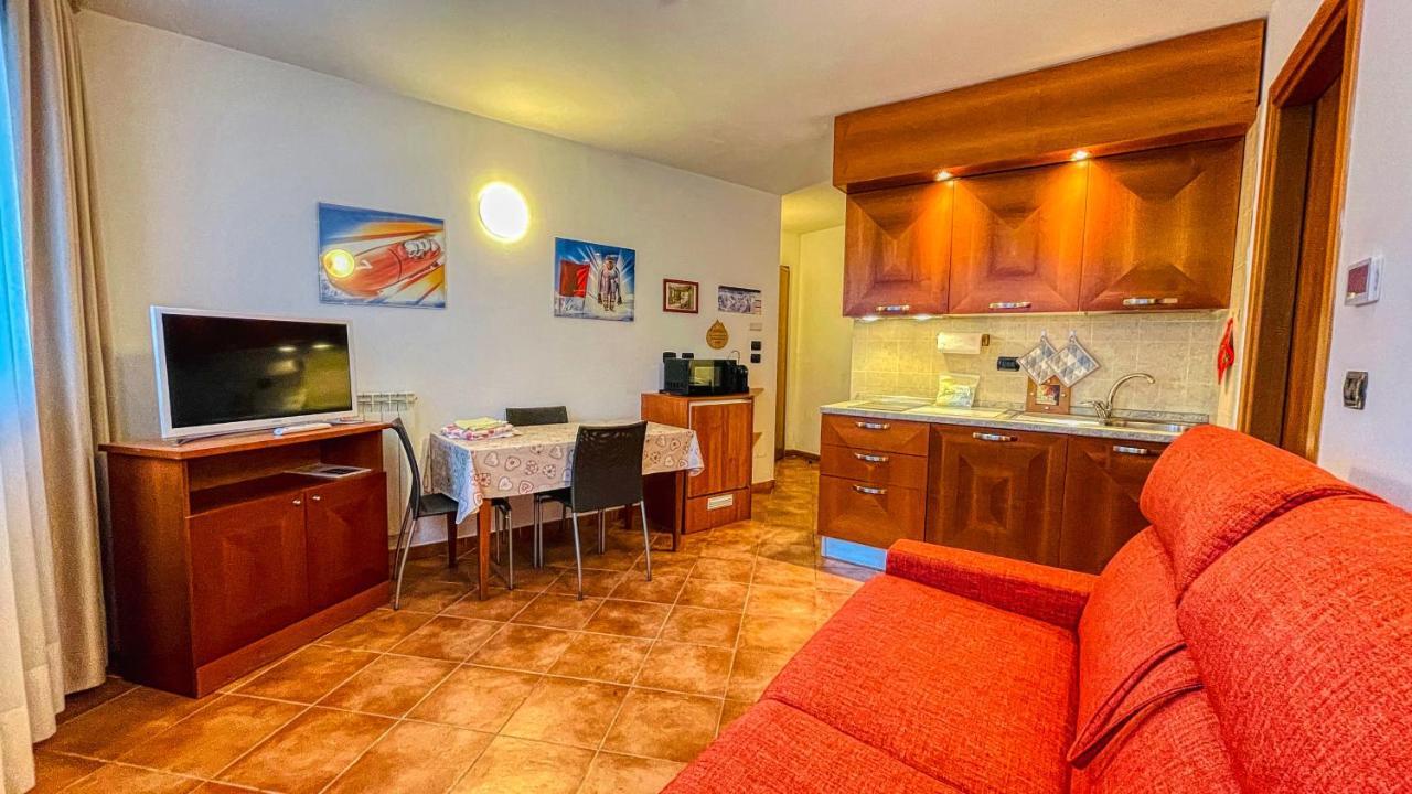 Appartamento Smith Roero - Affitti Brevi Italia Bardonecchia Buitenkant foto
