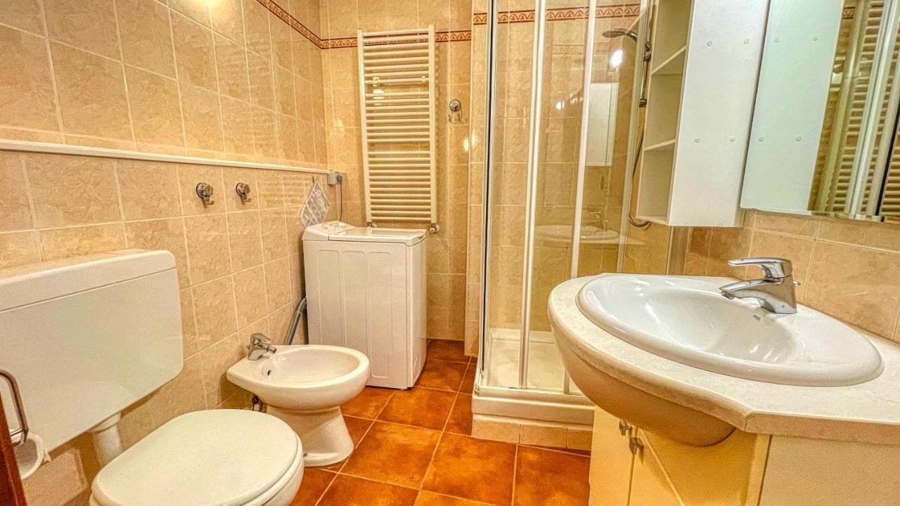 Appartamento Smith Roero - Affitti Brevi Italia Bardonecchia Buitenkant foto